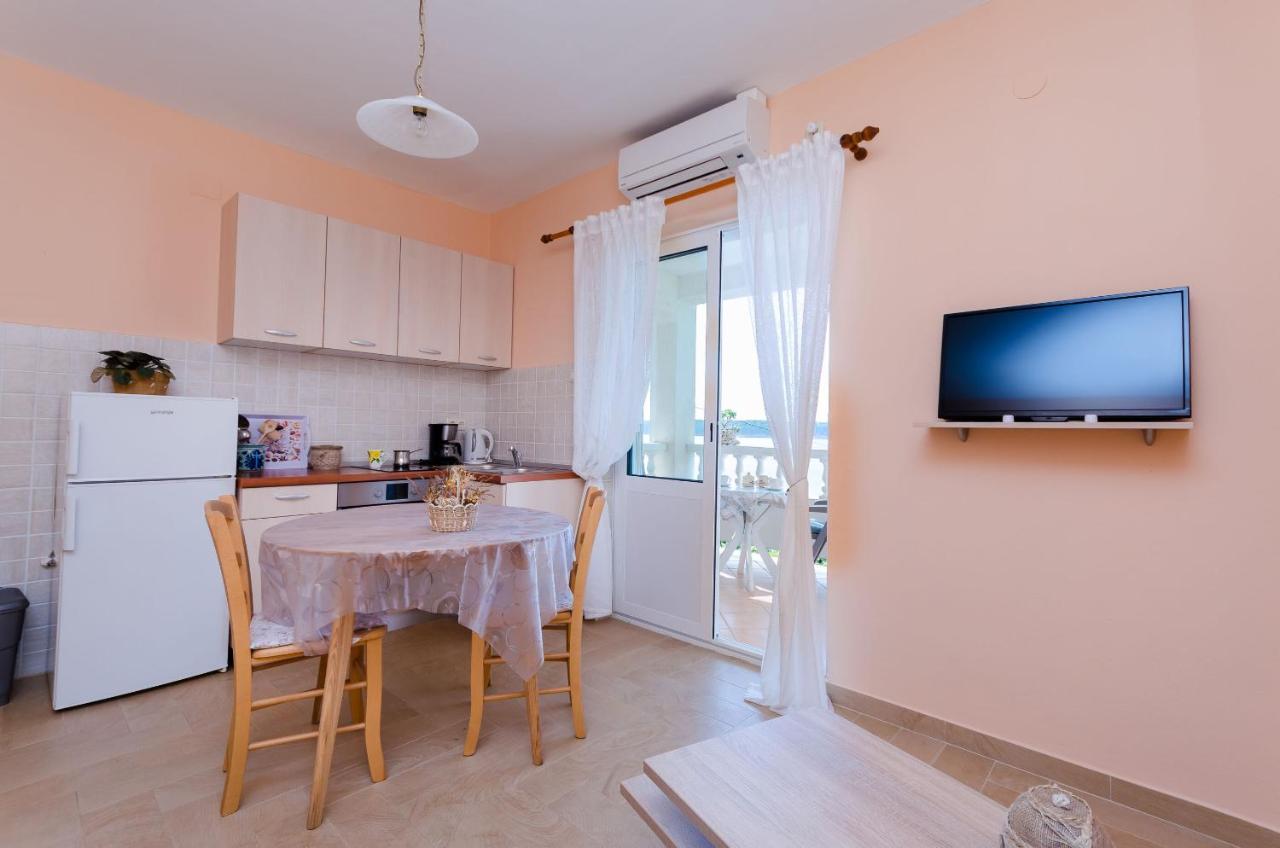 Apartments Marijana Banjol Kültér fotó