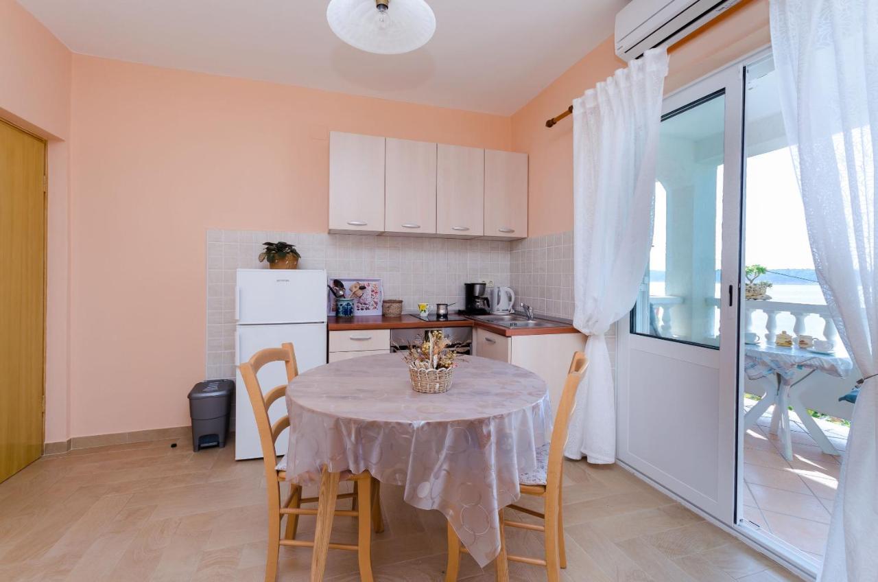 Apartments Marijana Banjol Kültér fotó