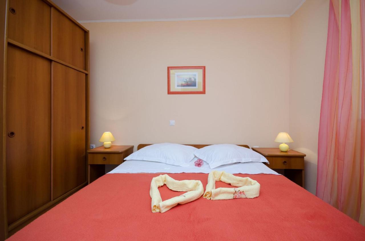Apartments Marijana Banjol Kültér fotó