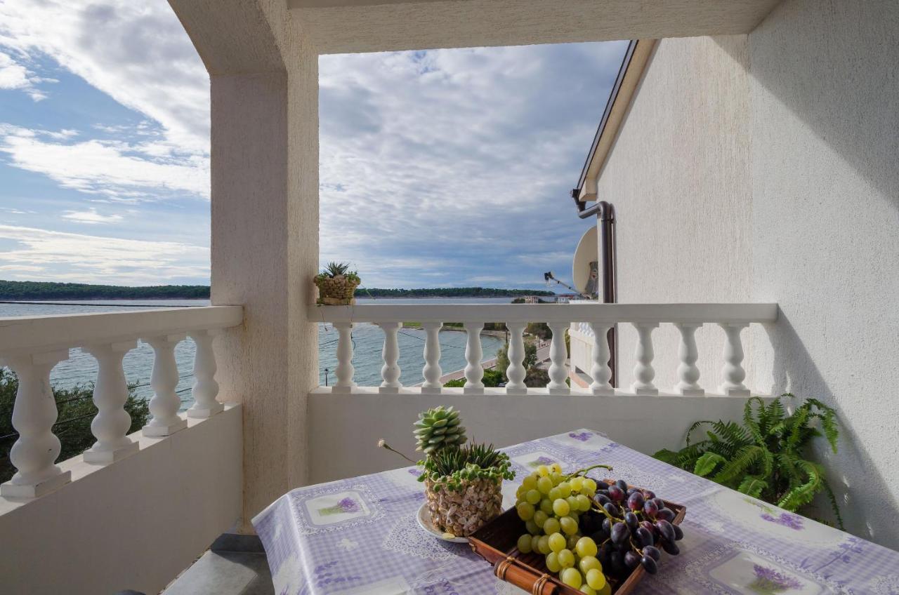 Apartments Marijana Banjol Kültér fotó