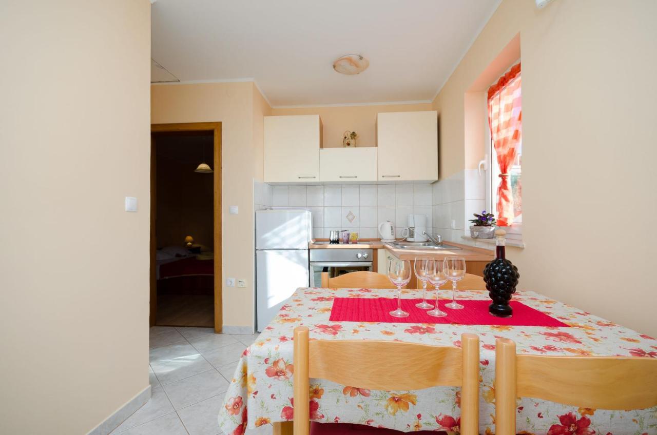 Apartments Marijana Banjol Kültér fotó
